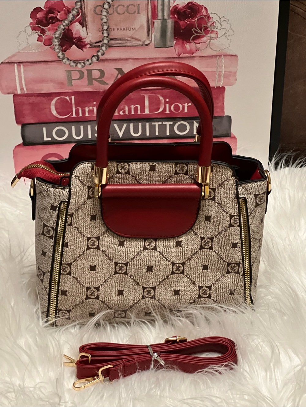 NWOT Red Patterned Top-Handle Satchel crossbody bag - Picture 8 of 12
